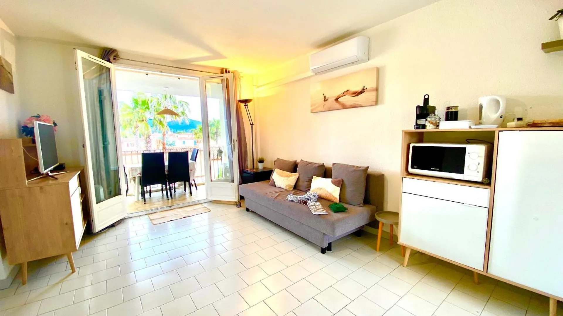 2 Bedrooms, 15 Min Walk To Beach, Ac, Pool & Fiber Internet In A Quiet, Private Gated Domain 5Kms To St Tropez Cogolin 0*,  France